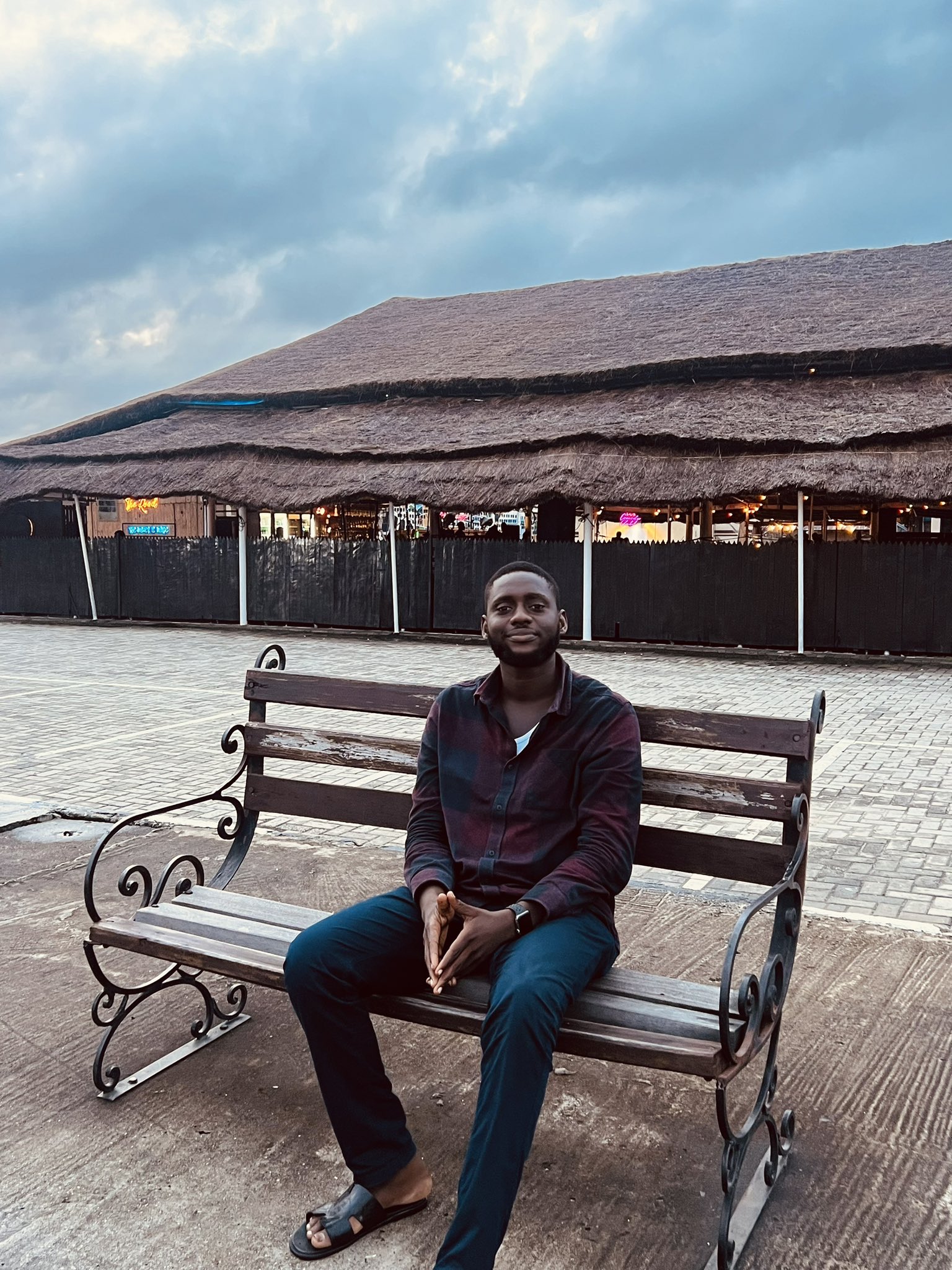 “TUNDE”🦍 on Twitter 