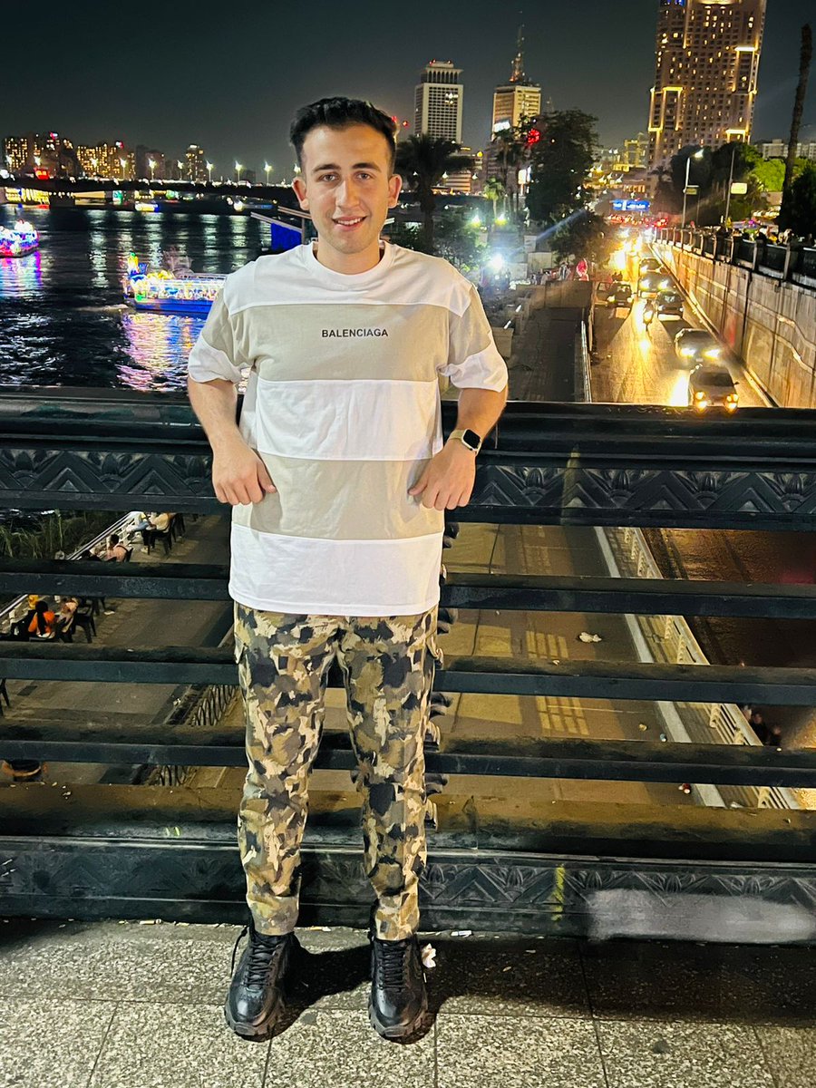 mu_nagy's tweet photo. متعملش جدع اعمل فلوس 💸🤞🏻🏴‍☠️😎 https://t.co/X15KZo3maf