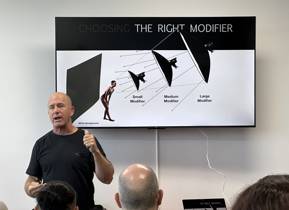 I attended a fantastic class by <a href="/JoelGrimesPhoto/">Joel Grimes</a> today at The Pixel Connection, sponsored by <a href="/CanonUSA/">CanonUSA</a>. Super excited to hear Joel talk about his techniques!

#canonexploreroflight #canon #photography