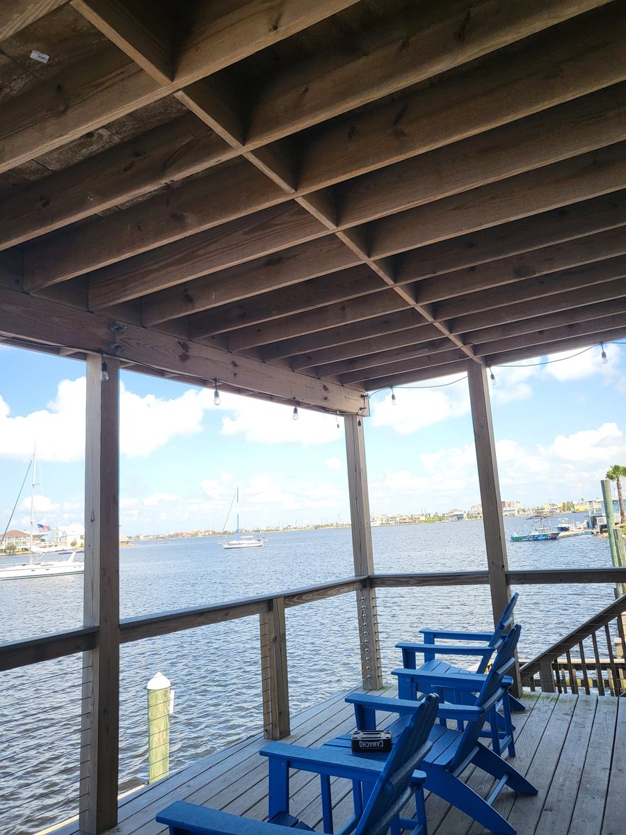Harryxpits's tweet photo. #GalvestonIslandCigarLounge has great #Cigars and a reat view. #HoustonCigarWeek
Come on out and see us. https://t.co/4DBN8vT9xm