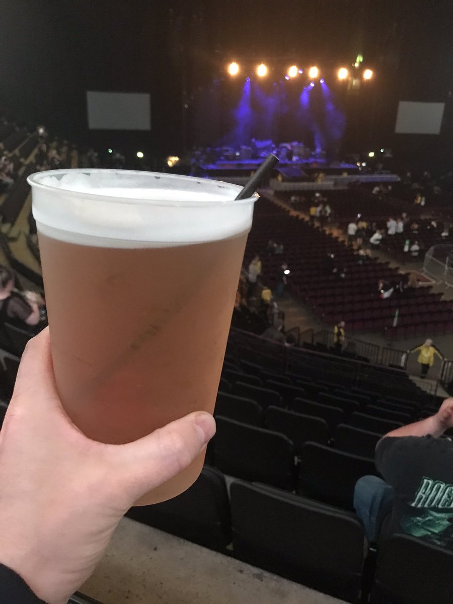 GkBoro69's tweet photo. @alicecooper Mega pint cost £17 got a straw to avoid spillages https://t.co/2RlyL8Z1Jp
