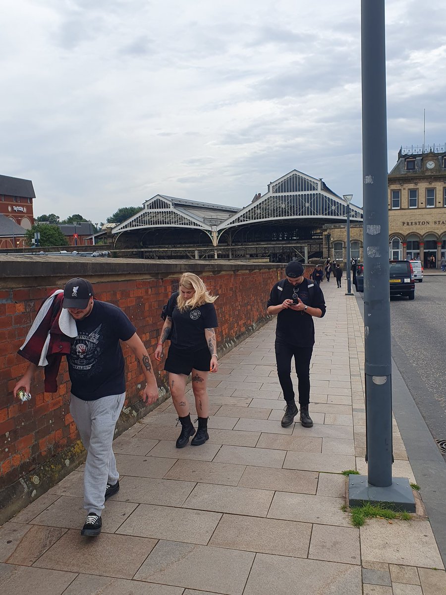 ProudPreston29's tweet image. #48hrs #LancsPhotoFest a view of the soon to be lost #Preston ticket station, can this be allowed to happen ?