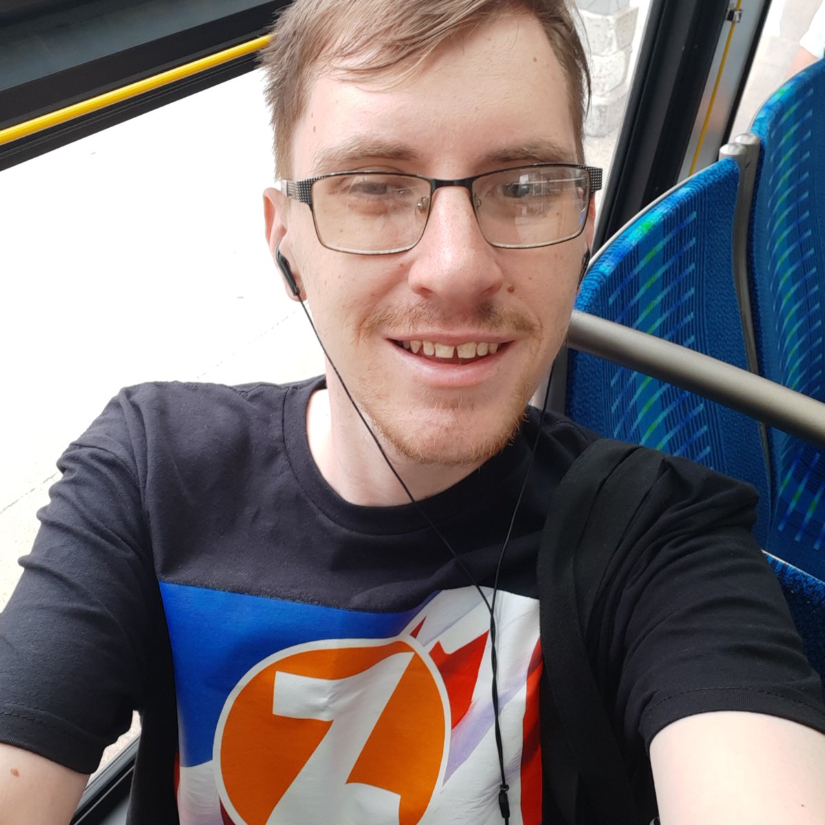 Bigmanbalogh25's tweet photo. I'm just a walking billboard. #YQG #JRN428 #Advertising #YouTube #Advert #ZachAttackProductions @RemotelyZach26. https://t.co/gIneS71VI8