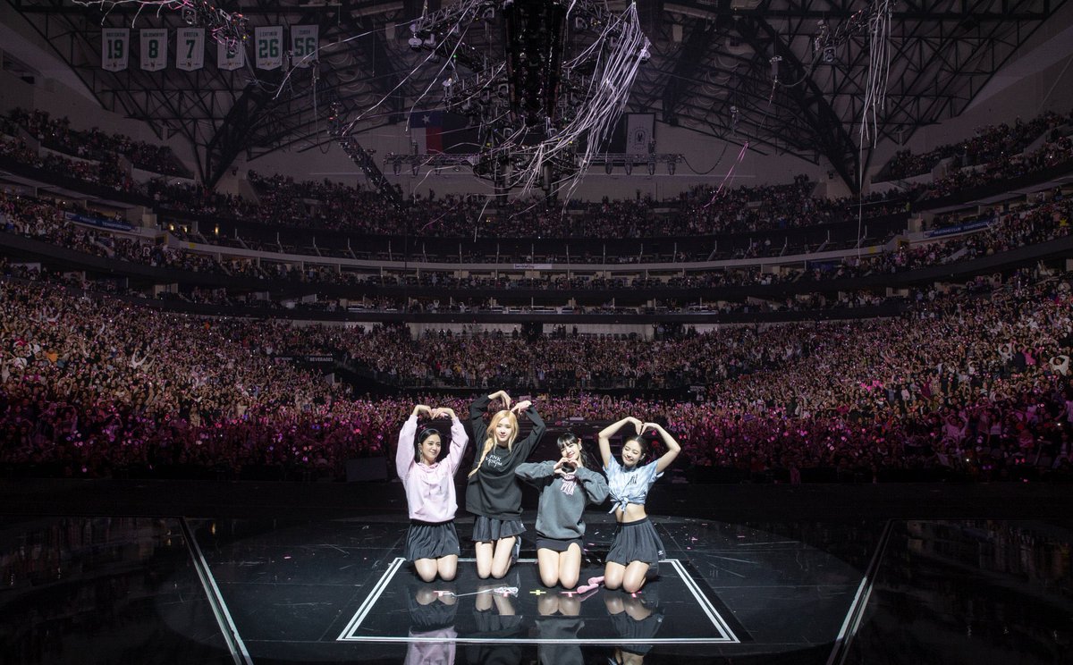 BLACKPINKSTATS5's tweet photo. — BLACKPINK is the most streamed Kpop female act in USA

— BLACKPINK is the best selling Korean female act by total album units in USA

— BORN PINK is the highest grossing and most attended kpop female group tour in USA

— BORN PINK is the first Kpop GG album to top Billboard 200 https://t.co/hYvBE6Odrs