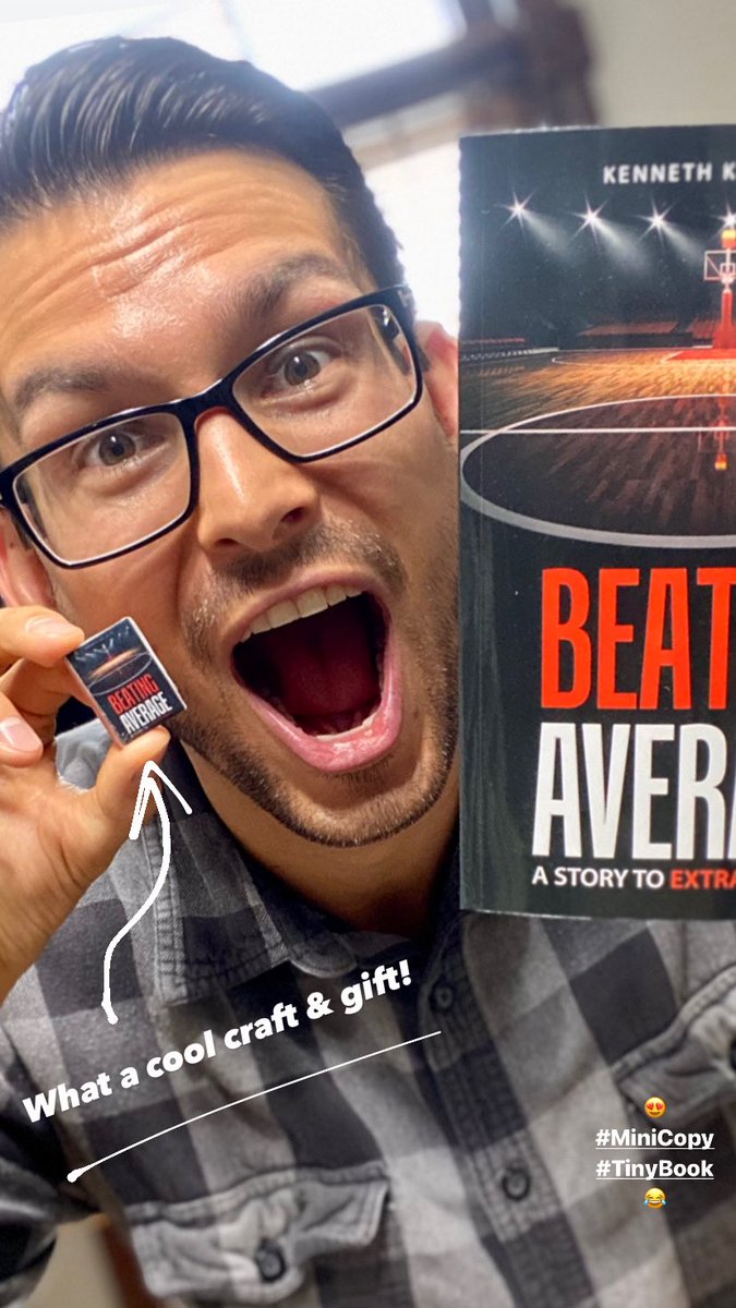 KennethKollasch's tweet image. Can you say, “SUPER COOL!” 😍😂 

Order your copy at…
📚 kennethkollasch.com 📚

#MiniCopy #TinyBook #BeatingAverage #Extraordinary #Gifts #Crafts #Friendship