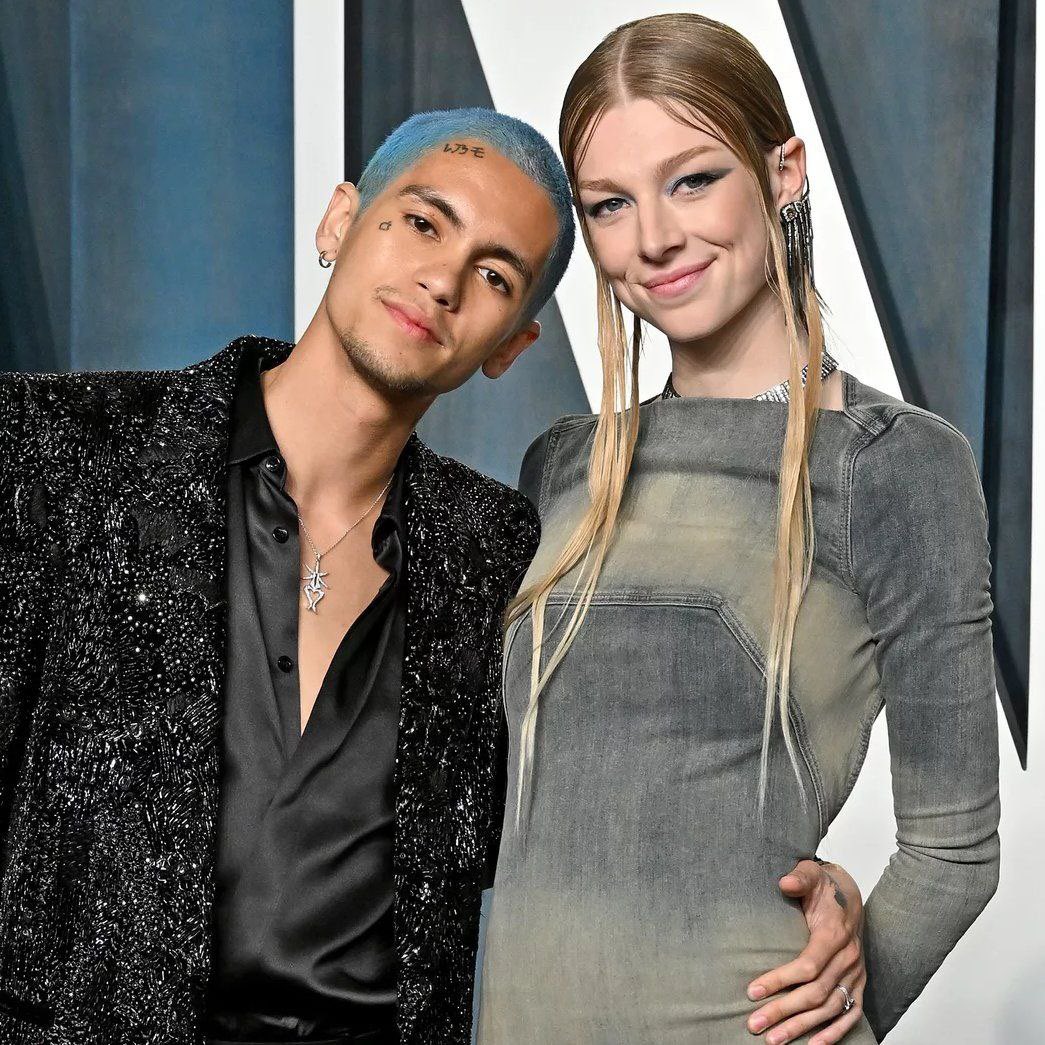 PopTingz's tweet photo. "Euphoria" stars Hunter Schafer and Dominic Fike have ended their 5-month relationship. https://t.co/nqoP8iagRx