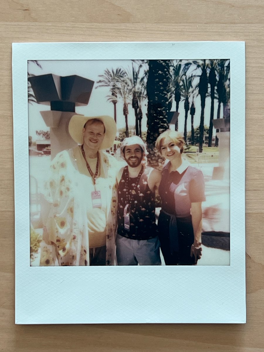 Do not shake, OutKast lied to you