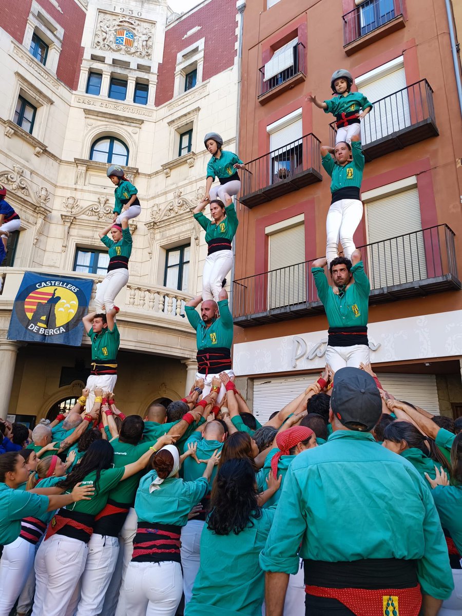 saballuts's tweet photo. Iniciem l’actuació amb 3pd4, i descarreguem el 4d8 a primera ronda! Siiiii!! 💚 https://t.co/9ecGbYijGJ