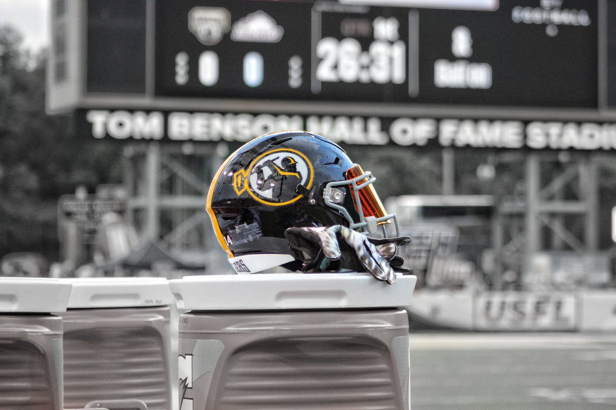 AceUFM's tweet image. While there was plenty of action to shoot at the #USFL Championship I tried to take the time to get some artsy shots! These are my favs after some editing! #USFLNetwork