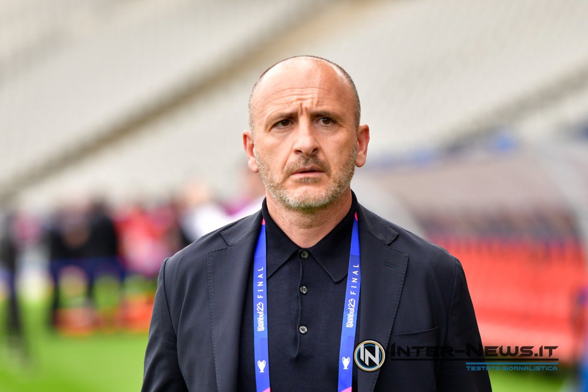 zazoomblog's tweet photo. Inter rivoluzione in porta. Il trio scelto per la stagione – Sky - #Inter #rivoluzione #porta. #scelto https://t.co/PhrNTbuNB6 https://t.co/2E87AosRVP