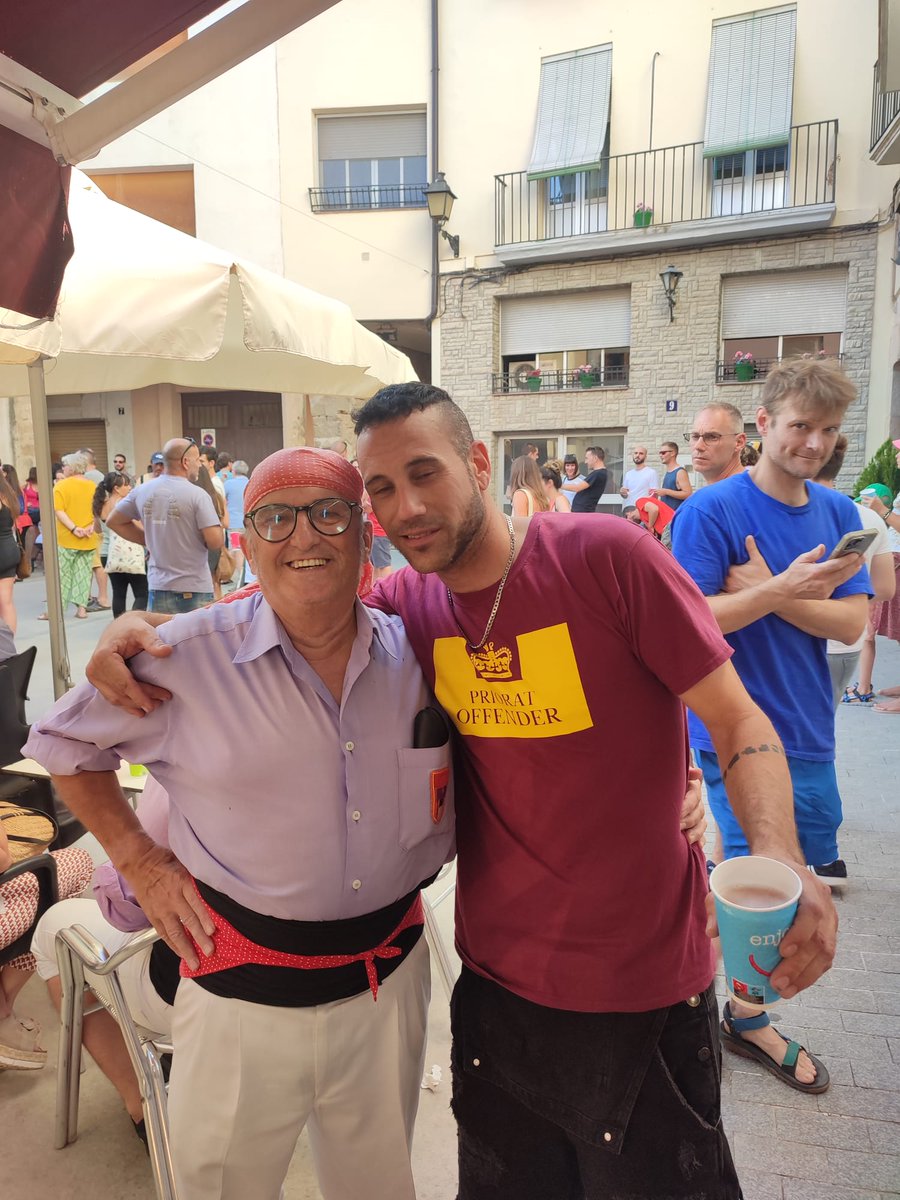 Amb el gran company jove de la Jove,l' Oriol Carod. Una abraçada 🤝 ben gran Uri.