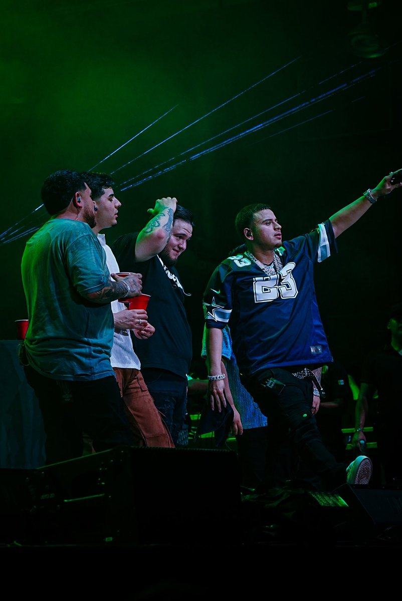 ranchohumilde's tweet image. FUERZA REGIDA EN DALLAS TEXAS FRENTE DE 20,000 PERSONAS 📸‼️