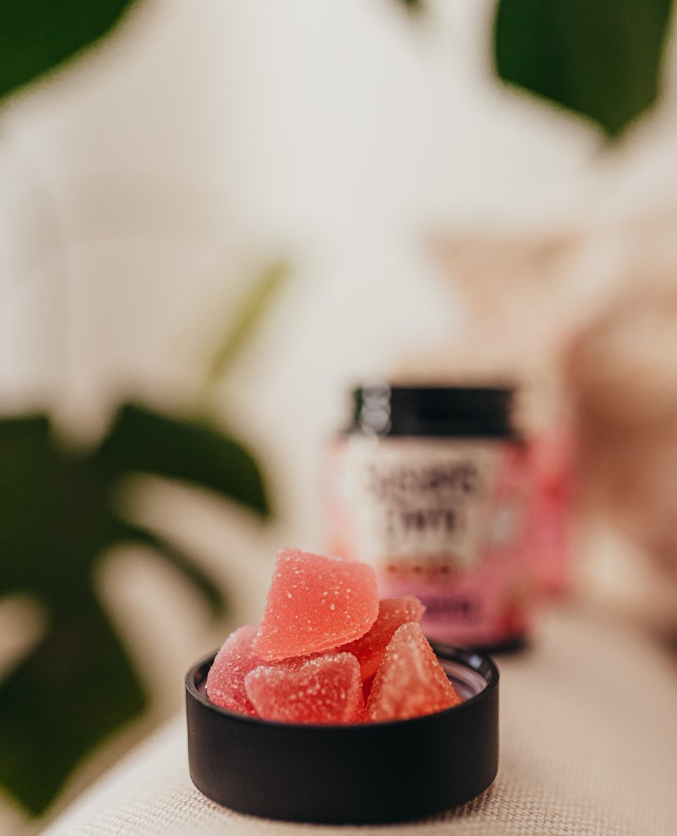 SusansOwnCBD's tweet photo. gimme gimme 😛

#gummies #dragonfruit https://t.co/7g5VyBnl8V