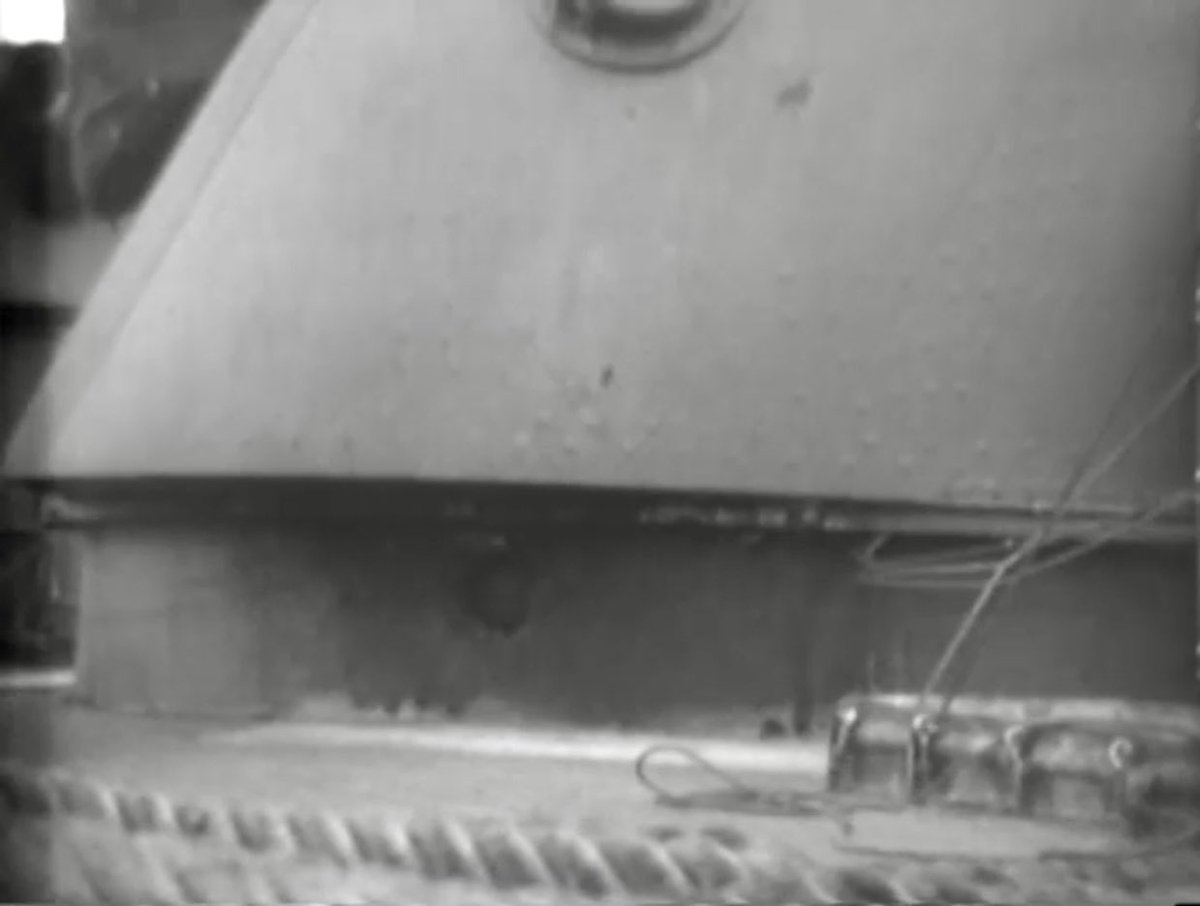 Rich_Ships's tweet photo. CL-47 USS Boise with an unexploded Japanese shell embedded in the barbette of one of her five 6-inch (152 mm)/47 caliber Mark 16 gun turrets.
Taken at the Philadelphia Navy Yard in 1942.
428-NPC-196
#CL47 #USSBoise https://t.co/hwzkxwwVmJ