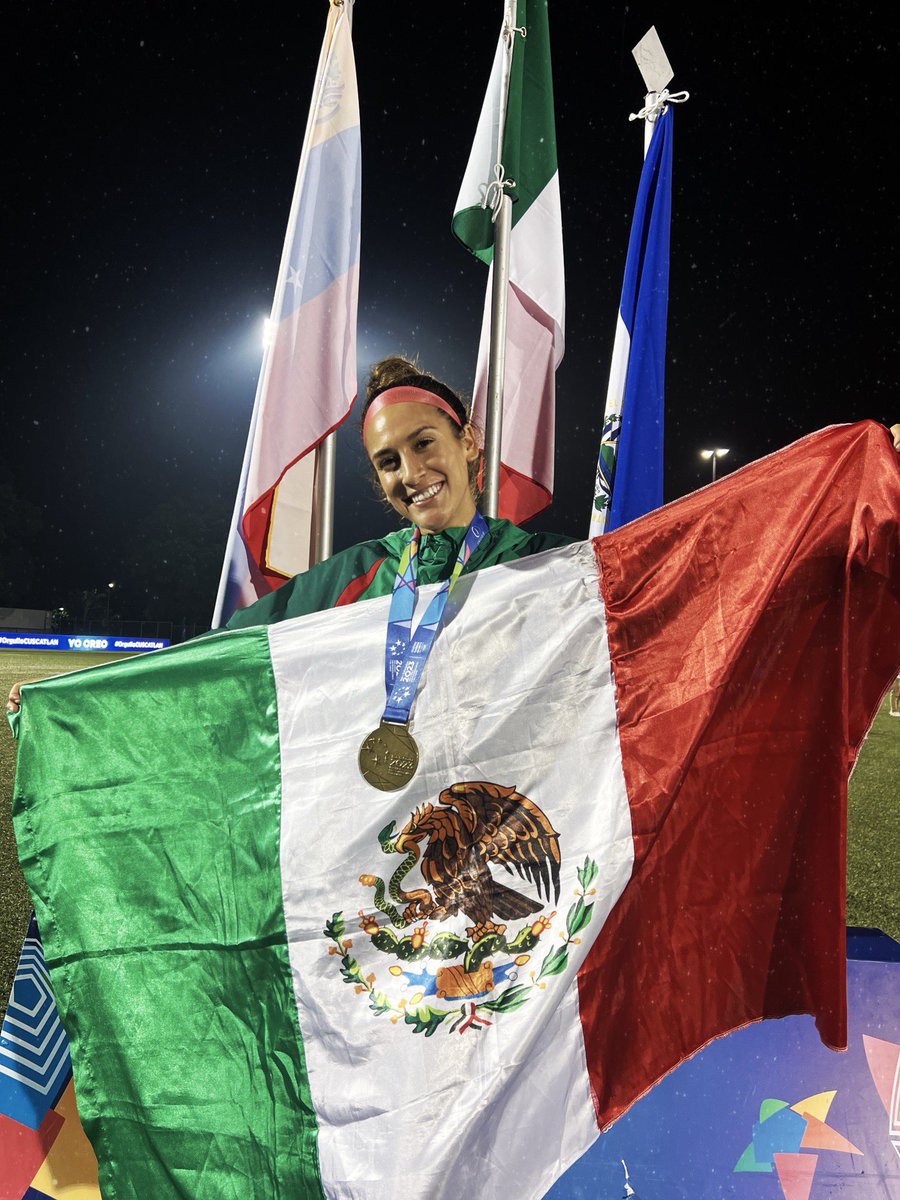 Jasmine Casarez tweet media