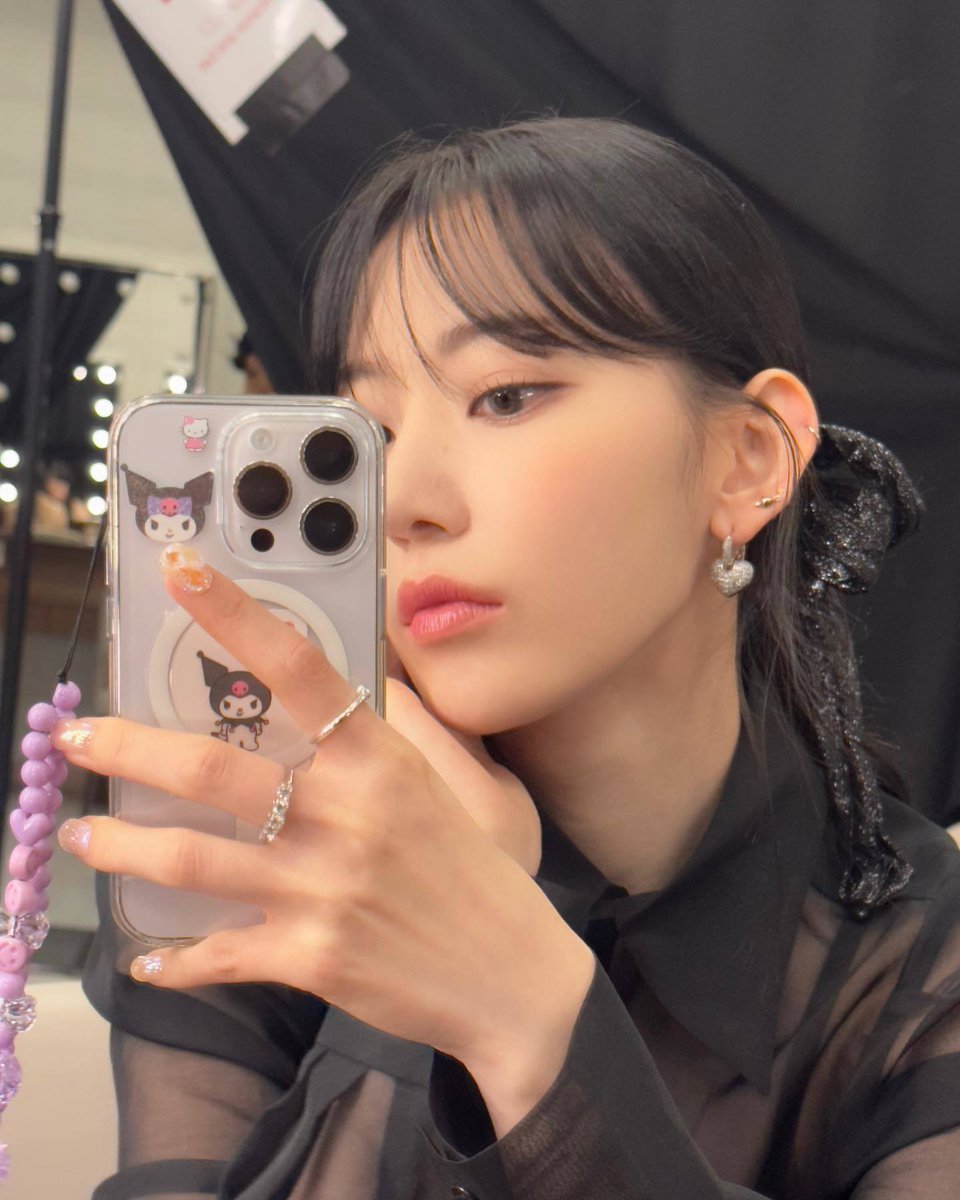 picsofsakura's tweet photo. instagram update #사쿠라 https://t.co/t9aDQcT77I