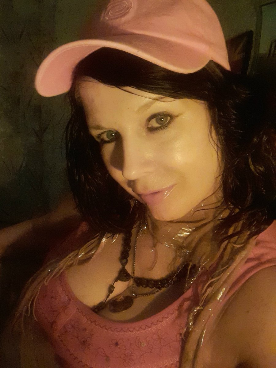lorraine_warde's tweet photo. I did my last #modelling #photoshoot 📸 in #November #2013 at #thegeorgehotel #norwich & my 1st #modellingjob was in #1981 #London & even if I was still Modelling I would still #speak about the #8440deaths of #mentallyillpatients under the care of the local #mentalhealthtrust 🦇 https://t.co/TMIRSFwC37