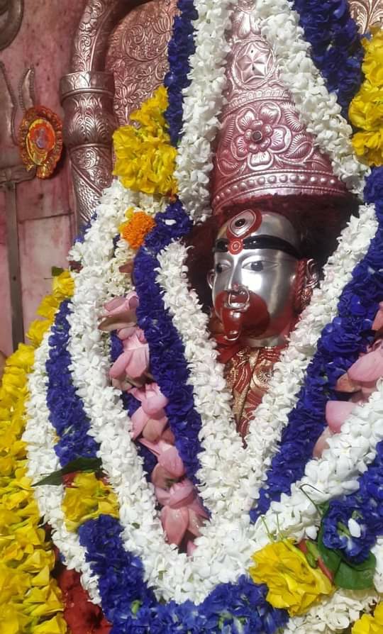 AlmightyMaaTara's tweet photo. জয় পরম-ব্রহ্মময়ী মা তারা 🕉️ জয় ভগবান শ্রী শ্রী  বামদেব মহেশ্বর

#পরম_গুরু_বামদেব #MaaTara #maakali #PoromGuruBamdev #ভগবান_বামদেব_মহেশ্বর #বামই_তারা_বামই_তন্ত্র #জয়_মা_তাঁরা #জয়_মা_কালী #Tarapith https://t.co/3tTSmO74B6