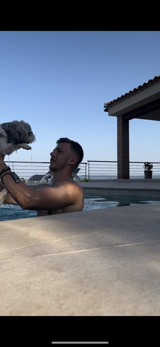 Pautortosa_'s tweet photo. Día de largos 🏊‍♂️🏊‍♂️ https://t.co/IOomohDMyC