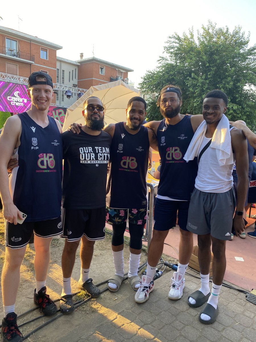 ldnwarriors3x3's tweet photo. Men’s team qualified!🔥🔥🔥 https://t.co/wDe3EqT0l2