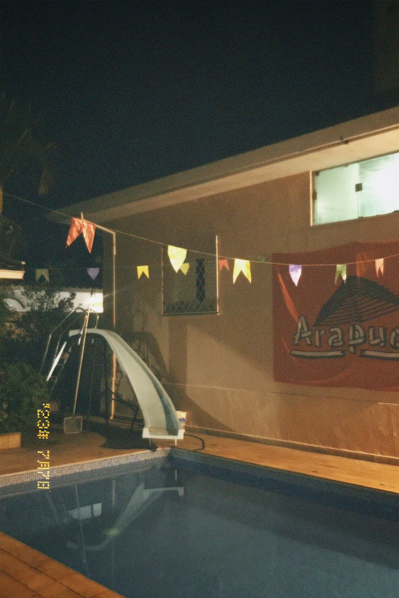 rep_arapuca's tweet photo. Arraiá da família arapuca! 🧡🖤 https://t.co/UMZhu5ZlgB