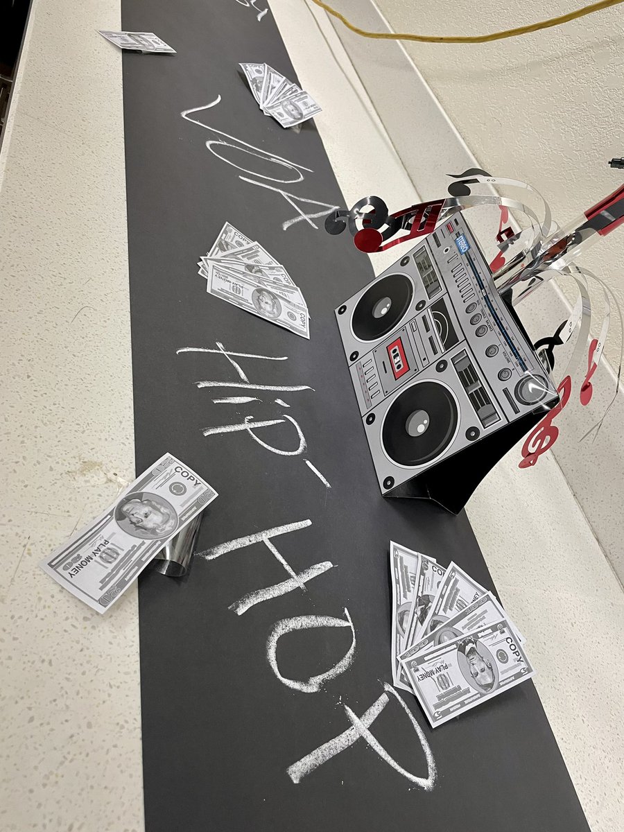 Amy Hahn tweet media