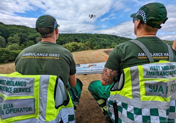 Happy International Paramedics Day…. Hazardous Area Response Team… a career pathway like no other… #InternationalParamedicsDay #WhatParamedicsDo