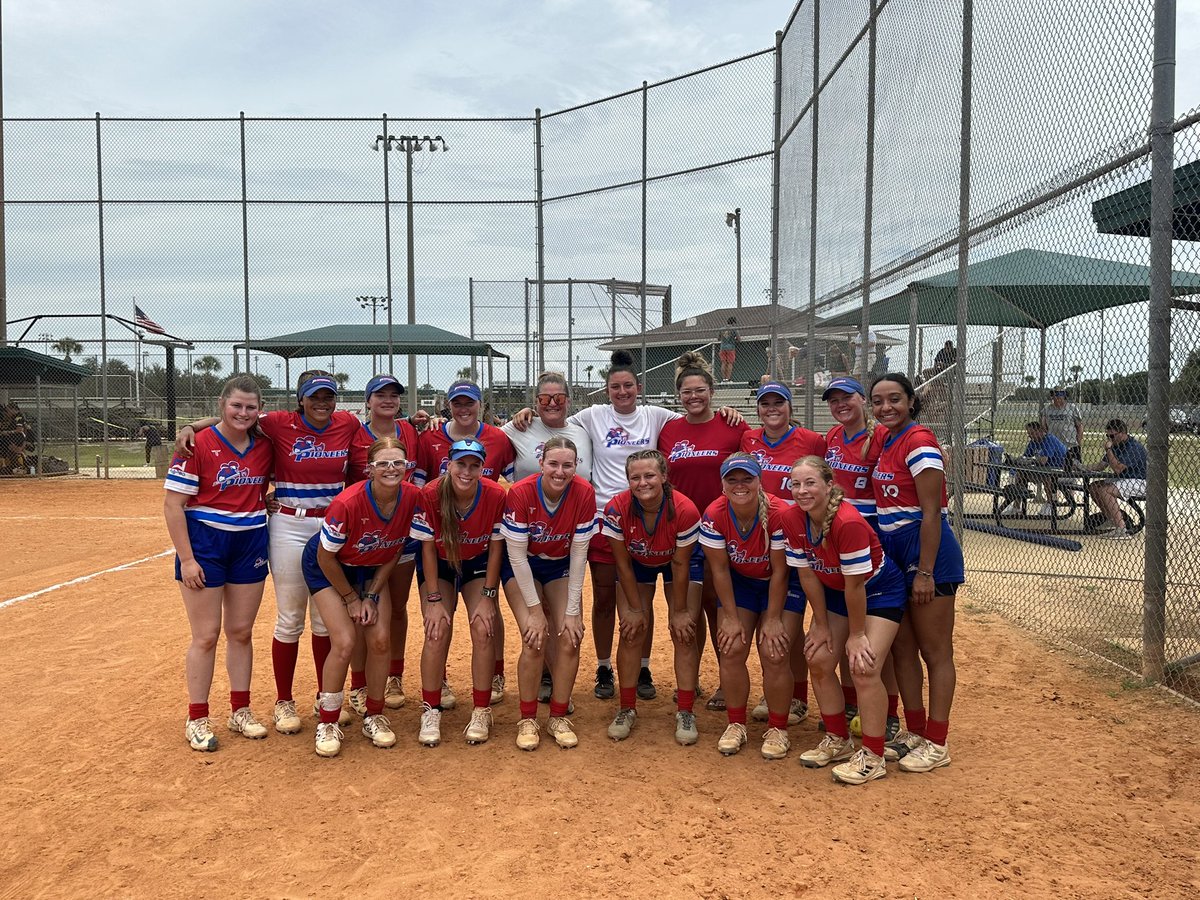 Pioneers Softball FGCL tweet media
