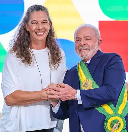 seremosresisten's tweet photo. GRAVE! Bancada do Republicanos já tem nome para derrubar Ana Moser no Ministério do Esporte. A ex-atleta Joana Maranhão reagiu: “Nós do esporte provavelmente precisaremos da força de vocês pra pressionar. Não podemos perder Ana Moser” https://t.co/VsZL3jmJT2
