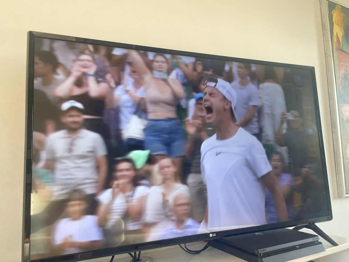 Hold nu k… altså. Den danske Holger der … Episk 🇩🇰🇪🇸 drama!
<a href="/holgerrune2003/">Holger Rune</a>  #wimbledo