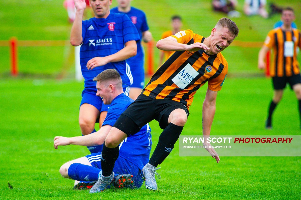 Photos from the John Grant Tournament match between <a href="/johnstone_burgh/">Johnstone Burgh Football Club</a> and <a href="/LargsThistleFC/">Largs Thistle F.C.</a> are now available on Facebook: facebook.com/ryanscottphoto…
