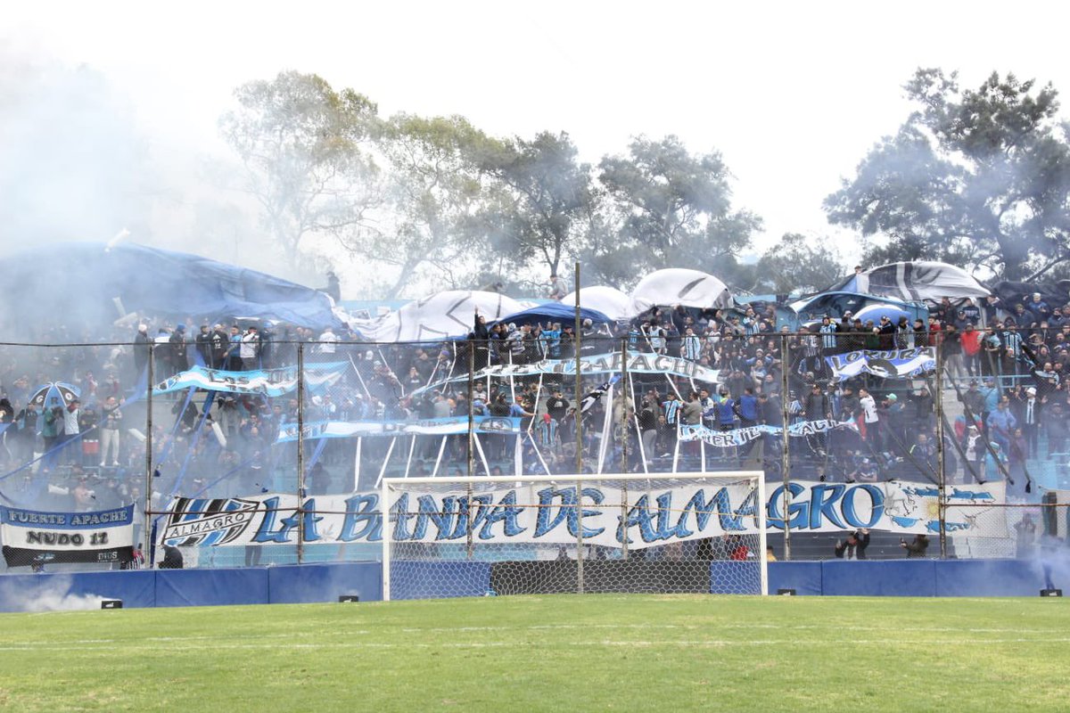 🏟️ Nuestra gente siempre 𝗽𝗿𝗲𝘀𝗲𝗻𝘁𝗲.

#VamosTricolor 🇪🇪
