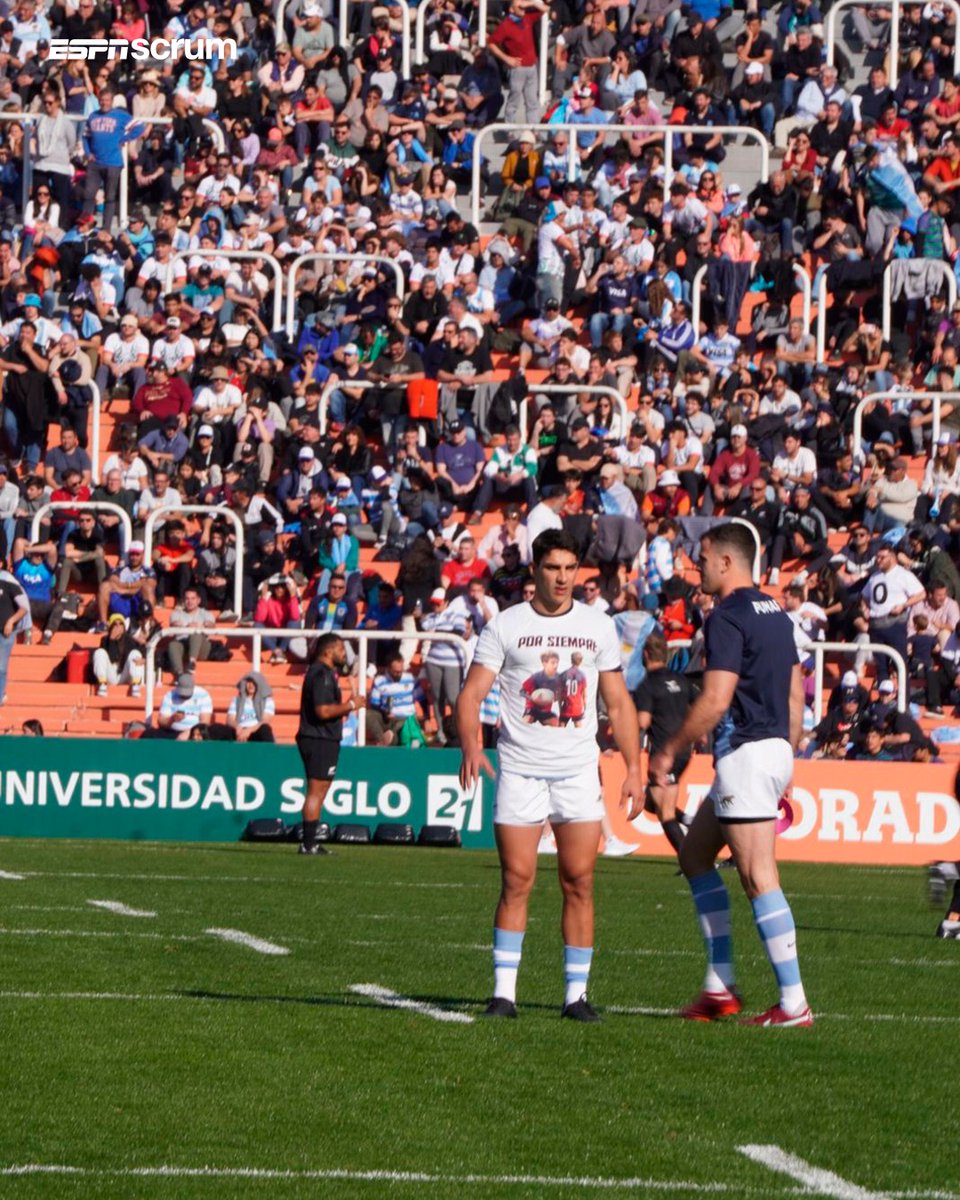 El apertura titular de #LosPumas, rindiendo homenaje a Ignacio "Monito" Segamarchi.
