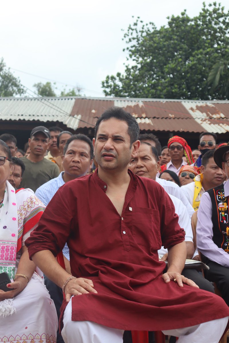 SurajTipra's tweet photo. He is not only our King 👑 but our Saviour, Messiah and Pride of Tiprasa no Compromise on #GreaterTipraland and #Constitutional_Solution
@PradyotManikya @runiel_tiprasa @SuhelDebbarmaEM @AmitShah @narendramodi @himantabiswa https://t.co/nngyfQAwyH