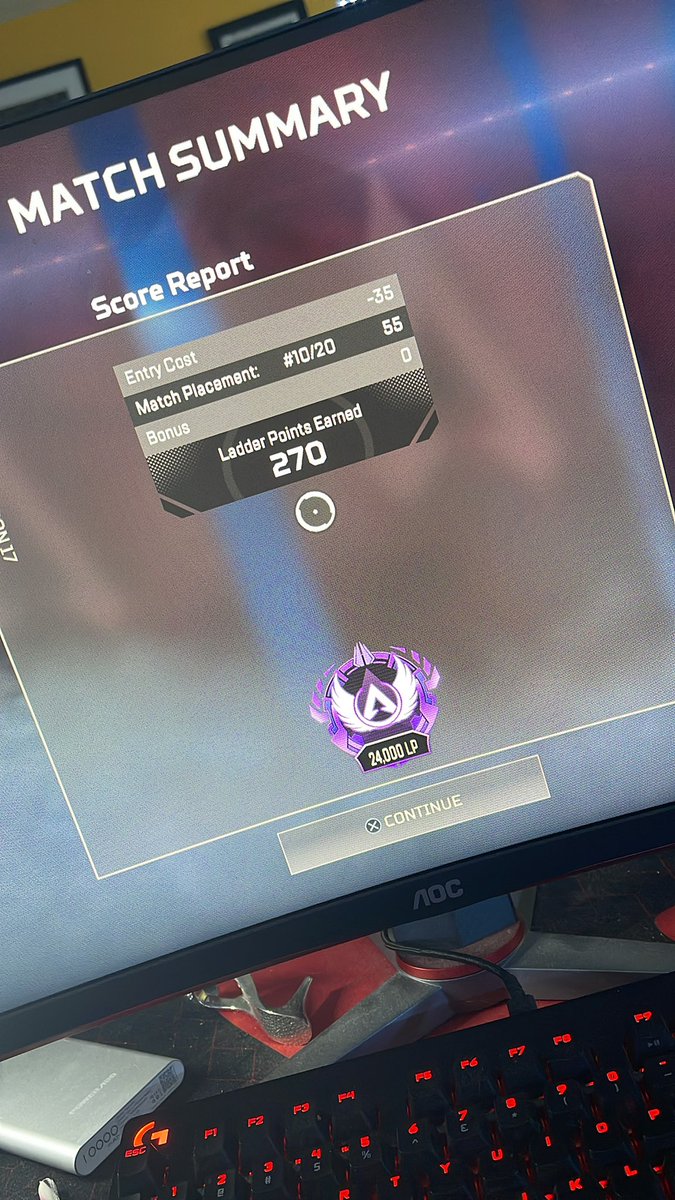 CrossyyTV's tweet photo. First time for everything! @NiceWigg said I could do and I did 😈 grind doesn’t stop tho! https://t.co/u8H3qU9kn2