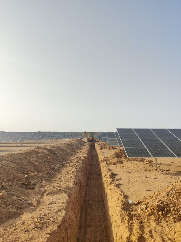 TimKipchumba's tweet photo. Desert, sun and solar 

Status update

Recieved and offloaded 4 of the 6 transformer centers.

Completed stringing of TC 1 modules approx 13,000 modules.

Today began LV AC trench excavation works

@QuestworksKenya https://t.co/yb1X7INLVn