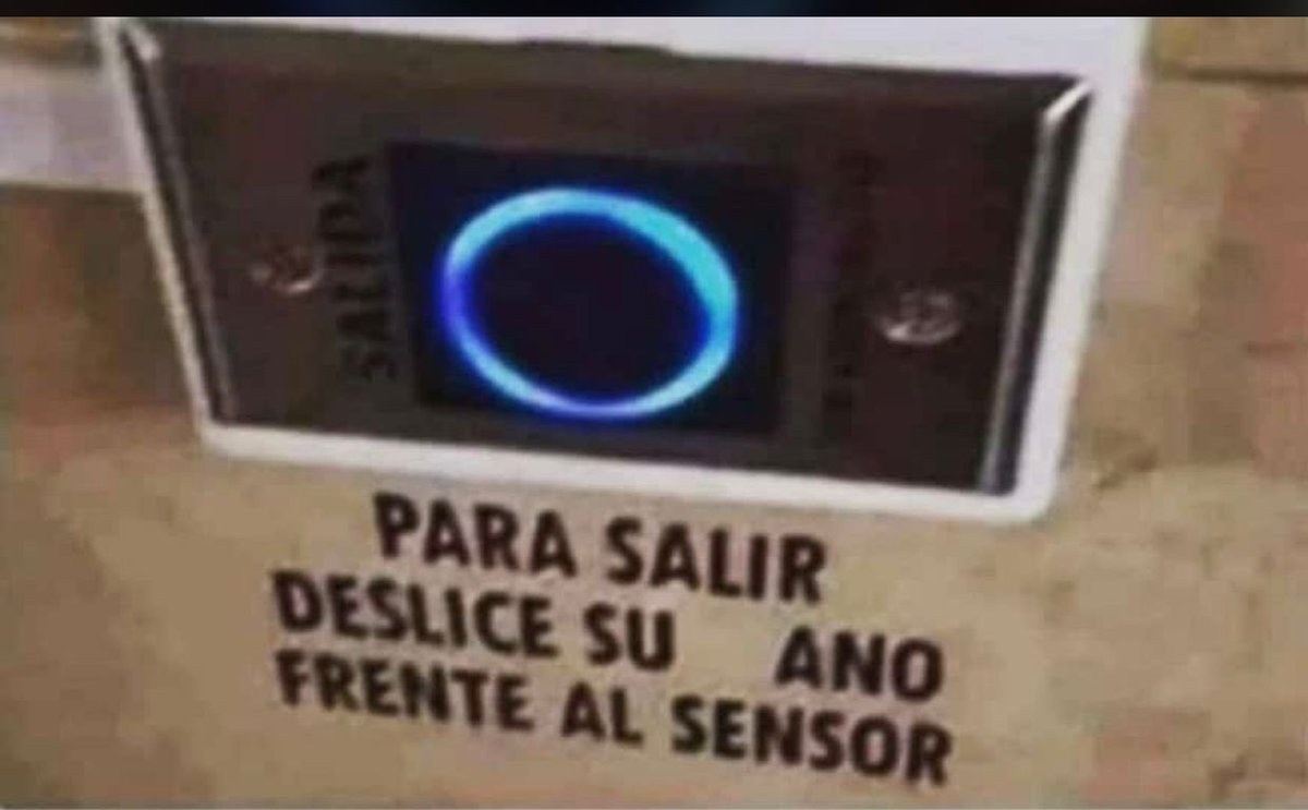 michimarintv's tweet photo. 😂Casi me quedo encerrada
15 minutos frotando el
culo contra en sensor hasta que me di cuenta que le faltaba la M 🙈😂😂 https://t.co/aDOX4i8gMk