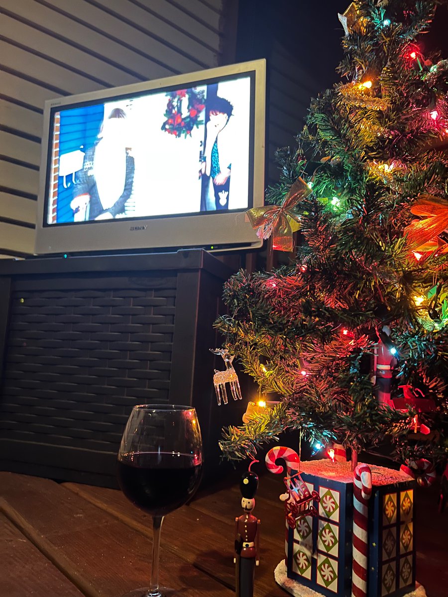 JSmoke180's tweet photo. 7.7 #july2023 #christmasinjuly https://t.co/bGQzDfjw2c