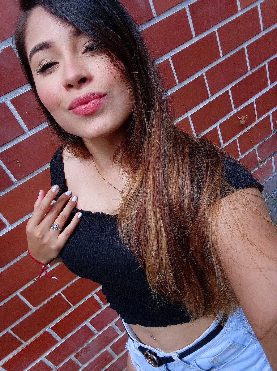Joslenys Gabriela. tweet media