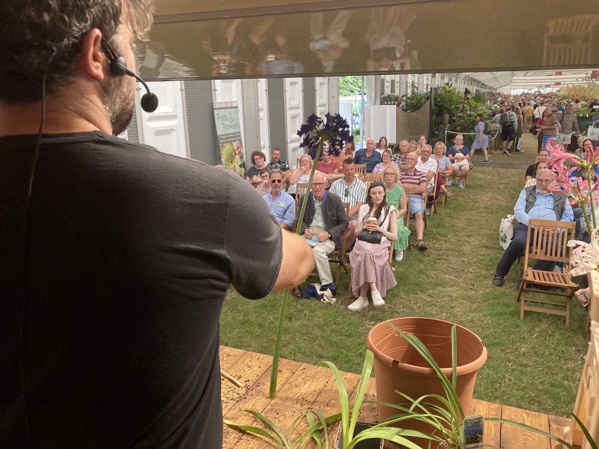 MartinFishHort's tweet image. More nursery exhibitors on the #pottingshedstage today at @The_RHS Hampton Court. #RHSHamptonCourt 
@plantagogo @GreatAgapanthus @hardyplants #gardening