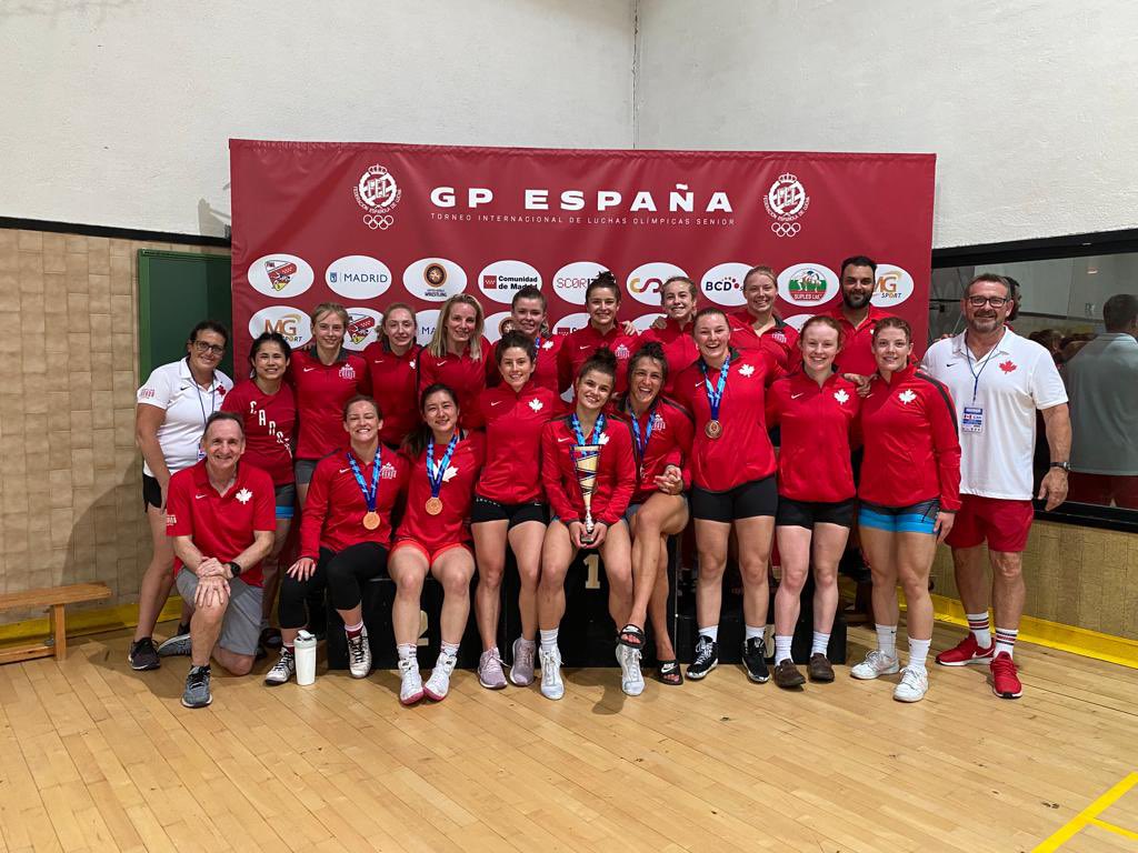 Canada Women win Team Silver 🥈at Spanish Grand Prix! Congrats to 
🥇Hannah Taylor
🥈Mia Friesen &amp; Olivia DiBacco
🥉Tianna Kennett, Miki Rowbottom &amp; Brianna Fraser 
Thanks AT Max Hannah &amp; Coaches Dave, Heather, Mike &amp; Diana for all their work!