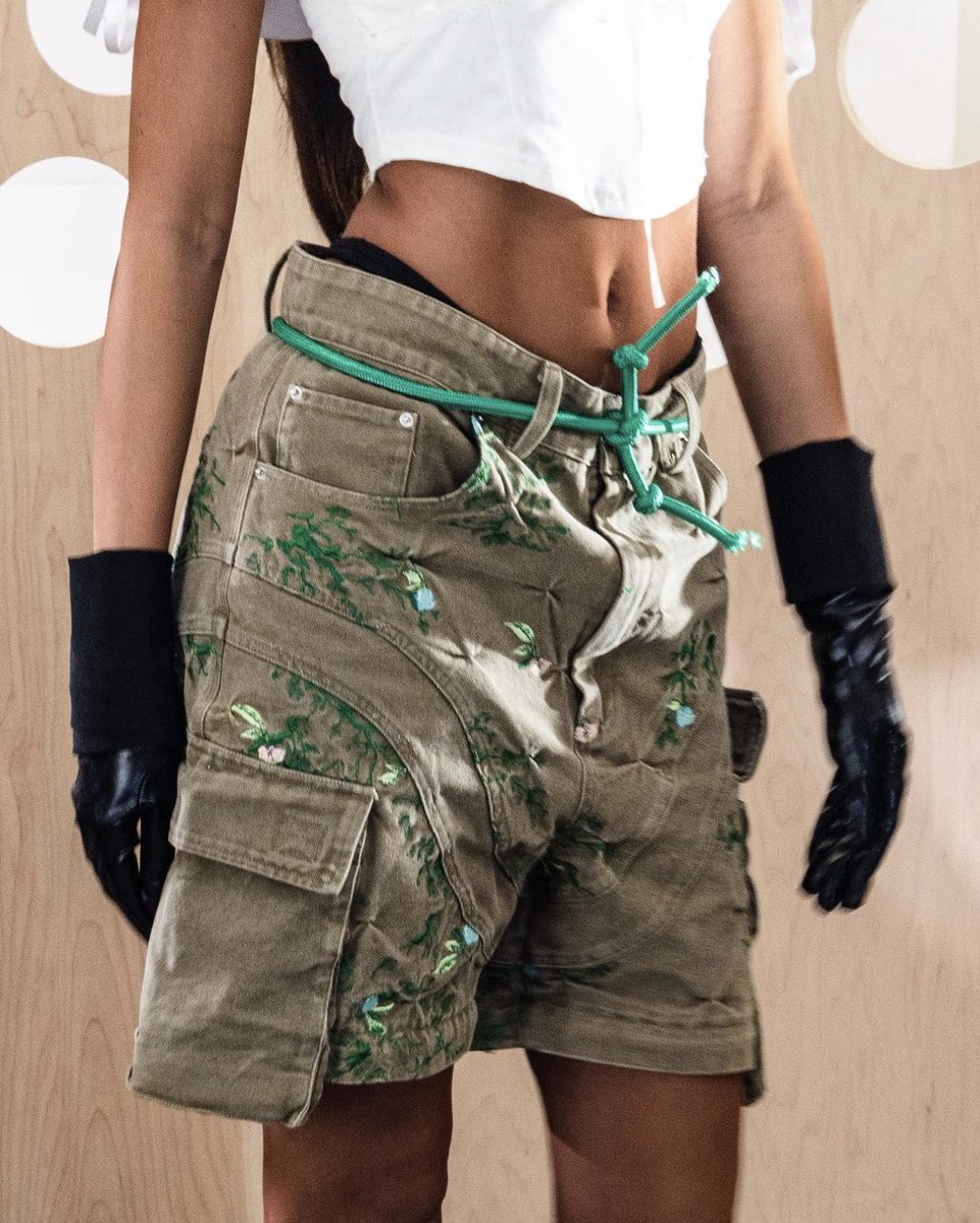 StreetFashion01's tweet photo. “Overgrowth” 2-in-1 Pants by Badson! (2023) https://t.co/Ej2SGP1flK