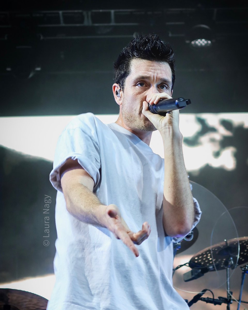 WayBeyondWarmth's tweet photo. Some photos I took in Manchester 🫶🏻🔺 

#bbxtour  #bastille #canon https://t.co/ApJr3JAhQp