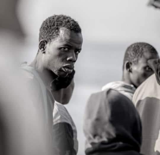 RefugeesTunisia's tweet photo. Today, one of the immigrants who was sitting in front of the International Immigration headquarters, IOM Tunisia, died today. He was sick and did not receive the necessary treatment. We are slowly dying in this country.😭😭 #TunisiaNotSafe https://t.co/wxrtMwd2c1
