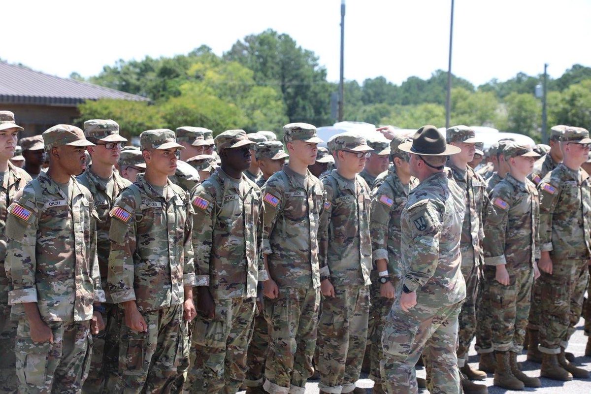 Johnnystapes1's tweet photo. Here is Lane at Basic Training in Fort Jackson, SC https://t.co/n0X7xkHGBS