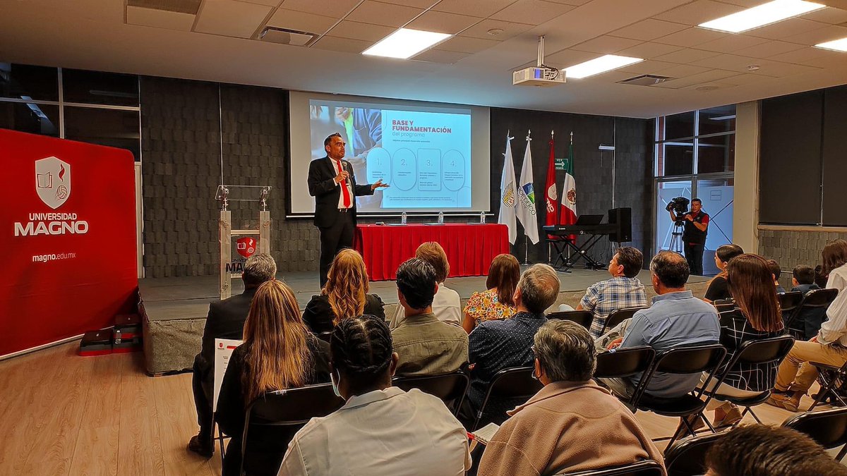ectorjaime's tweet photo. 📚🤝🩺 La educación y el servicio se unen para enfrentar las #EnfermedadesRaras. 📰 Lee mi columna sobre #MagnusSer y descubre cómo estudiantes de la Universidad Magno y organizaciones como #ALDIM se unen para marcar la diferencia. 💪🌍
#EducaciónConPropósito #ResponsabilidadSocial
https://t.co/Ln6pvfx26H