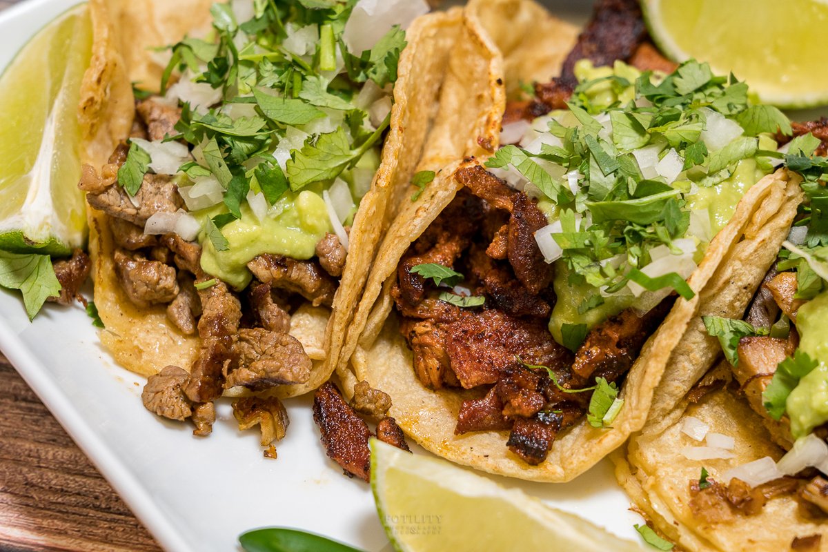 FotilityFD's tweet photo. Taking this food photo made us super hungry! I mean... it's streeet tacos for Pete's sake!
.
.
Restaurant: Machos Tacos
Location: La Mesa, San Diego
Photographer: fotilityFD fotilty
.
.
#machostacos #tacos #streettacos #fotility #foodporn #mouthwatering #foodphotographer #foodp https://t.co/2QeoYbsYQu