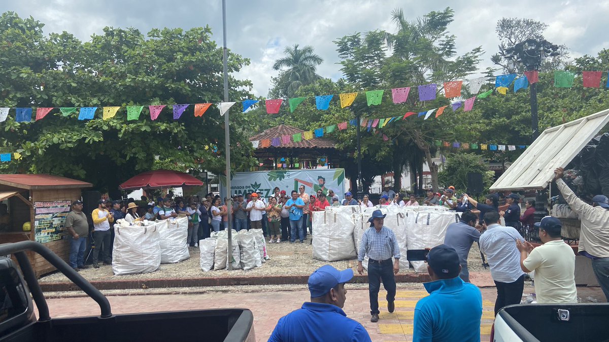 Janetroglez's tweet photo. El objetivo era recolectar residuos y se logró! #ICT #Limpiemosmexico #porunmundosinresiduos https://t.co/lS2FM988sA