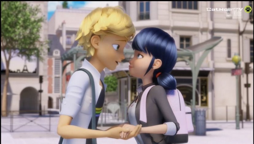 therealadynoir's tweet image. All the times #ADRIENETTE held hands in s5 
A thread 🧵 (much needed) - not in order
1/7
#MLBS5 / #MLBS5Spoilers