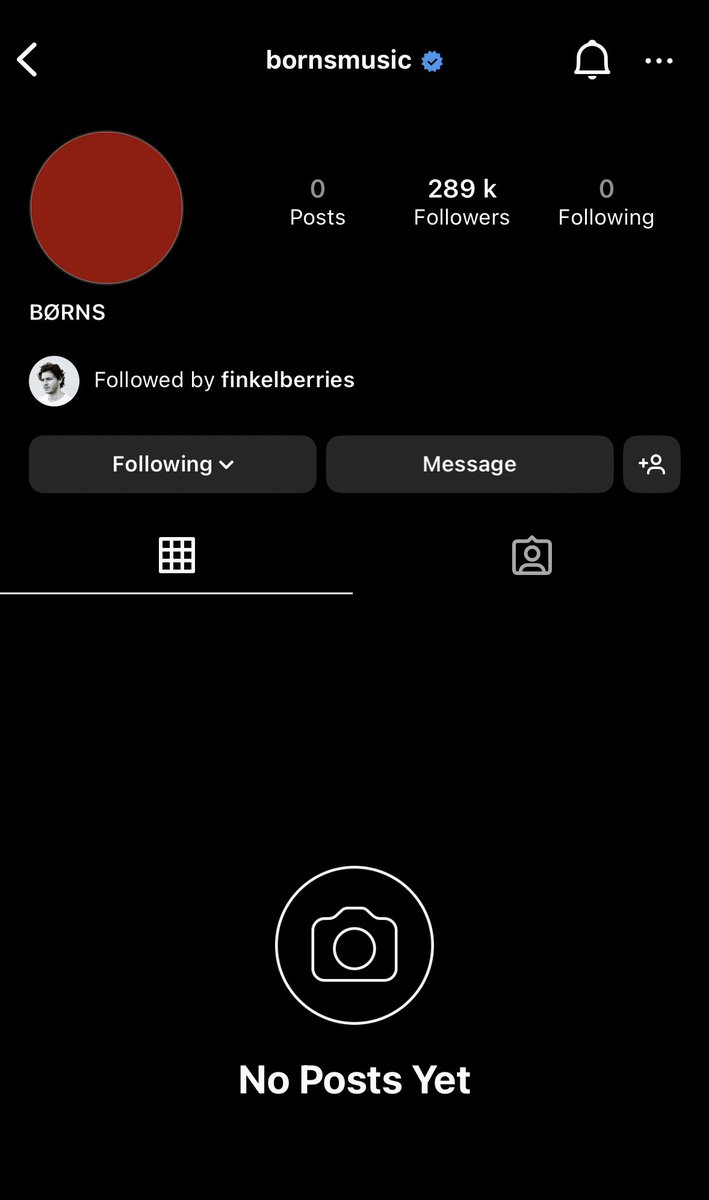 BornsUniverse's tweet photo. Børns has deleted all of his Instagram posts. New era is coming ❤️🥀 #Suddenly @bornsmusic #Borns https://t.co/mru4a90AHY